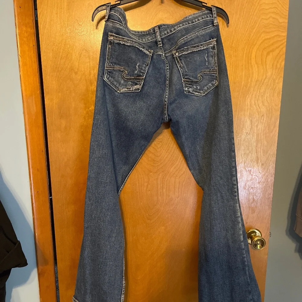 Jeans - Picture 1 of 4